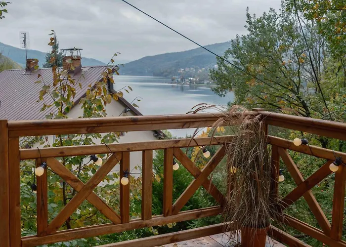 Дом отдыха Nad Jeziorem W Gorach *