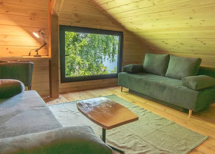 Nad Jeziorem W Gorach Holiday home *