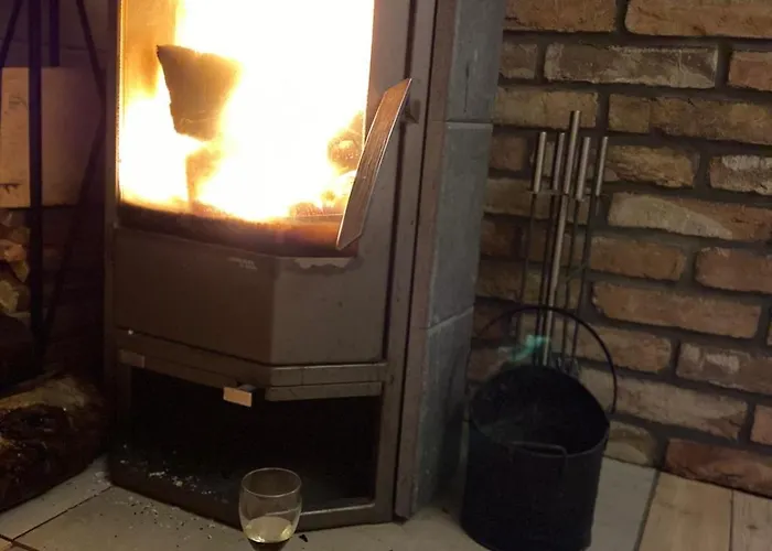 Nad Jeziorem W Gorach Дом отдыха Мендзыбродзе-Бяльске